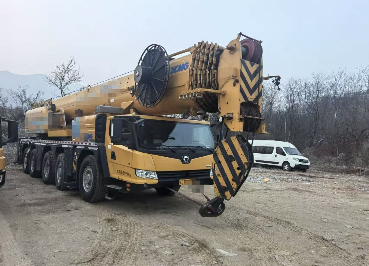 XCMG XCA220 - Univerzální autojeřáb: obrázek 1 XCMG XCA220 - Univerzální autojeřáb: obrázek 1