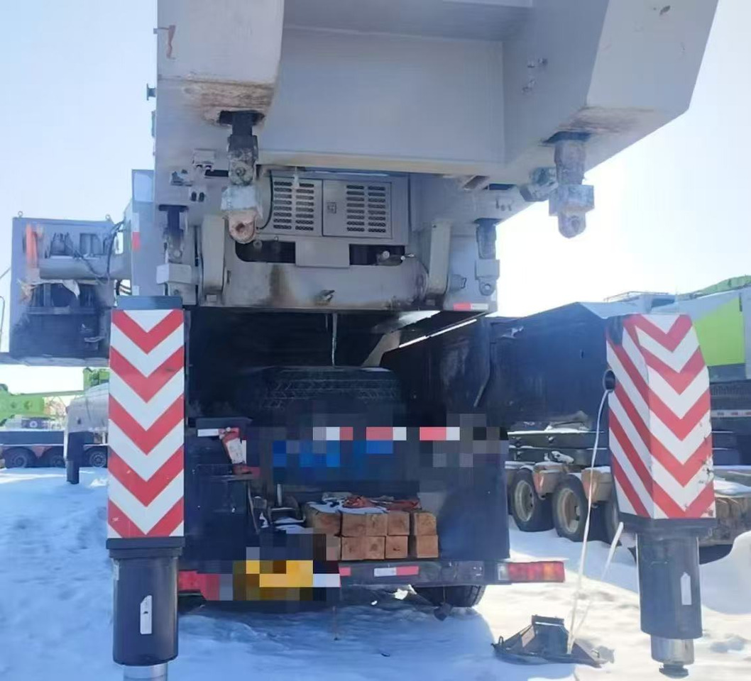 ZOOMLION 500 Ton Crane Best performance - Univerzální autojeřáb: obrázek 3 ZOOMLION 500 Ton Crane Best performance - Univerzální autojeřáb: obrázek 3