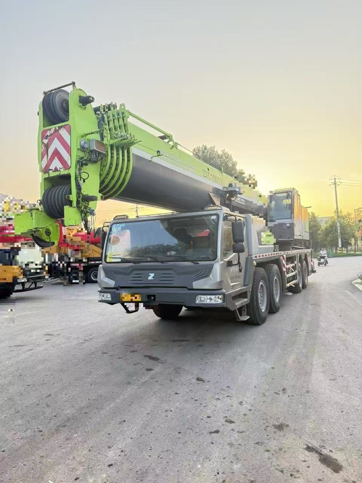 ZOOMLION ZOOMLION ZOOMLION  - Autojeřáb: obrázek 1 ZOOMLION ZOOMLION ZOOMLION  - Autojeřáb: obrázek 1