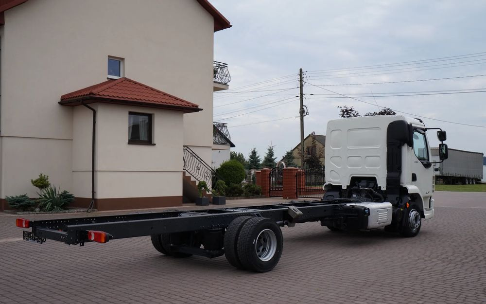 DAF LF 230 EURO 6 12 TON RAMA DO ZABUDOWY - Podvozek s kabinou: obrázek 4 DAF LF 230 EURO 6 12 TON RAMA DO ZABUDOWY - Podvozek s kabinou: obrázek 4
