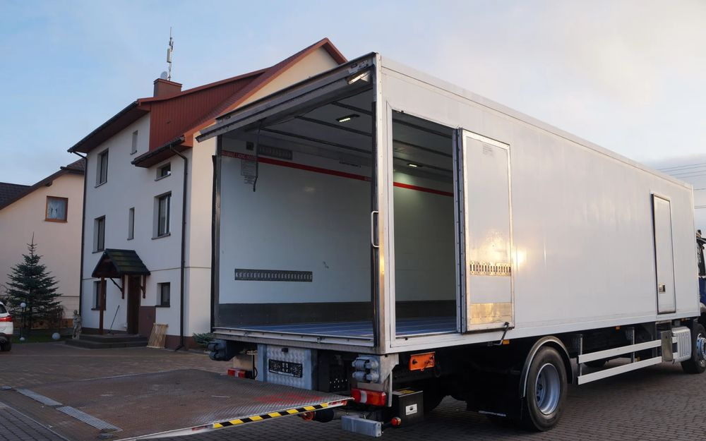 Chladírenský nákladní automobil Mercedes-Benz ANTOS 1824 EURO 6 1827 CHŁODNIA KONTENER 8.40 m: obrázek 6 Chladírenský nákladní automobil Mercedes-Benz ANTOS 1824 EURO 6 1827 CHŁODNIA KONTENER 8.40 m: obrázek 6