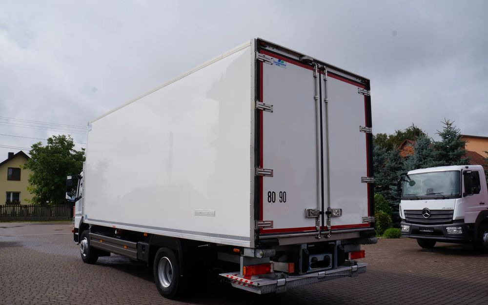 Mercedes-Benz ATEGO 1624 EURO 5 CHŁODNIA CARRIER SUPRA 750 - Chladírenský nákladní automobil: obrázek 3 Mercedes-Benz ATEGO 1624 EURO 5 CHŁODNIA CARRIER SUPRA 750 - Chladírenský nákladní automobil: obrázek 3