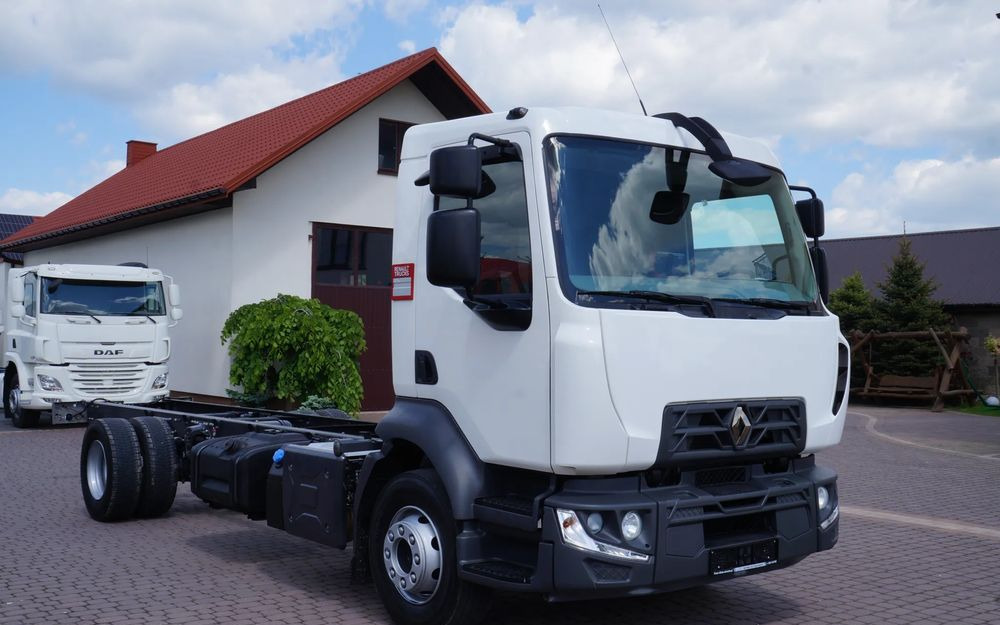 Renault RENAULT GAMA D 16.210 EURO 6 RAMA DO ZABUDOWY 16.000 KG VOLVO FL - Podvozek s kabinou: obrázek 1 Renault RENAULT GAMA D 16.210 EURO 6 RAMA DO ZABUDOWY 16.000 KG VOLVO FL - Podvozek s kabinou: obrázek 1