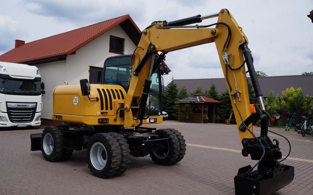 Terex TW 85 Koparka kołowa Sprowadzona silnik DEUTZ Stan Wzorowy - Kolesové rýpadlo: obrázek 4 Terex TW 85 Koparka kołowa Sprowadzona silnik DEUTZ Stan Wzorowy - Kolesové rýpadlo: obrázek 4