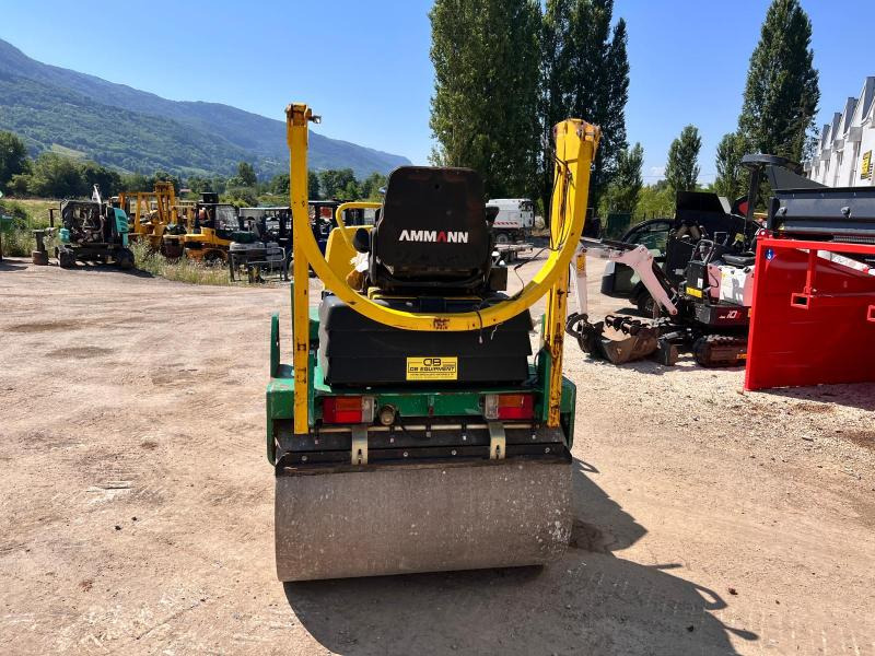 Ammann AV26-2 COMPACTEUR ROULEAU TANDEM VIBRANT ARTICULÉ - Silniční válec: obrázek 4 Ammann AV26-2 COMPACTEUR ROULEAU TANDEM VIBRANT ARTICULÉ - Silniční válec: obrázek 4