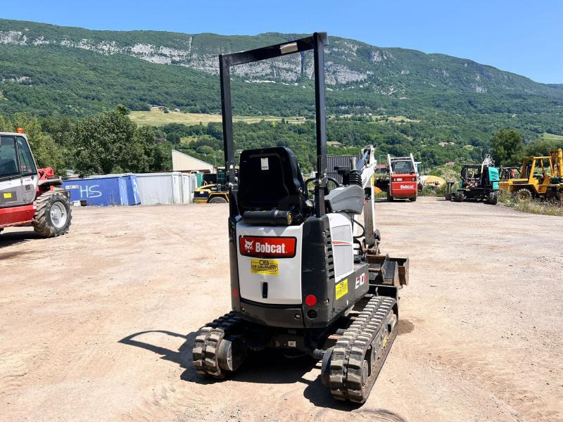 Bobcat E10 Z MINIPELLE 1T - Mini rýpadlo: obrázek 3 Bobcat E10 Z MINIPELLE 1T - Mini rýpadlo: obrázek 3