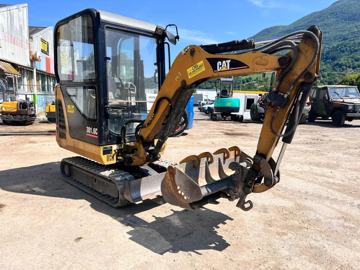 Caterpillar 301.6C MINIPELLE 1,7T (NET DE TVA) - Mini rýpadlo: obrázek 5 Caterpillar 301.6C MINIPELLE 1,7T (NET DE TVA) - Mini rýpadlo: obrázek 5