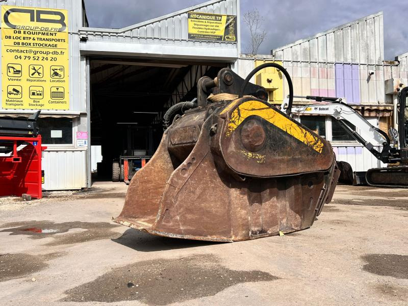 MB CRUSHER BF70.2 GODET CONCASSEUR AVEC AIMANT - Lžíce na bagr pro Stavební technika: obrázek 1 MB CRUSHER BF70.2 GODET CONCASSEUR AVEC AIMANT - Lžíce na bagr pro Stavební technika: obrázek 1