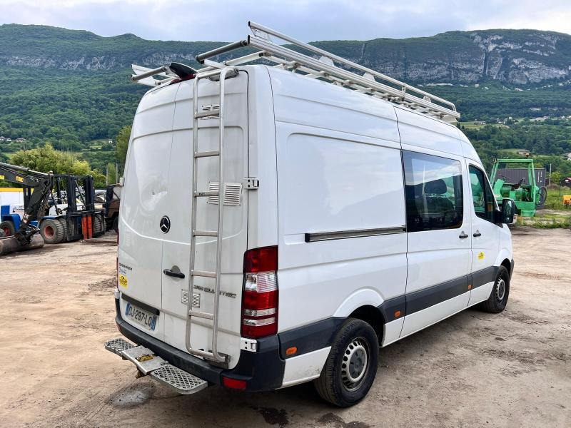 Mercedes SPRINTER 2 V6 3L 190cv - Furgon, Dodávka s dvojitou kabinou: obrázek 4 Mercedes SPRINTER 2 V6 3L 190cv - Furgon, Dodávka s dvojitou kabinou: obrázek 4