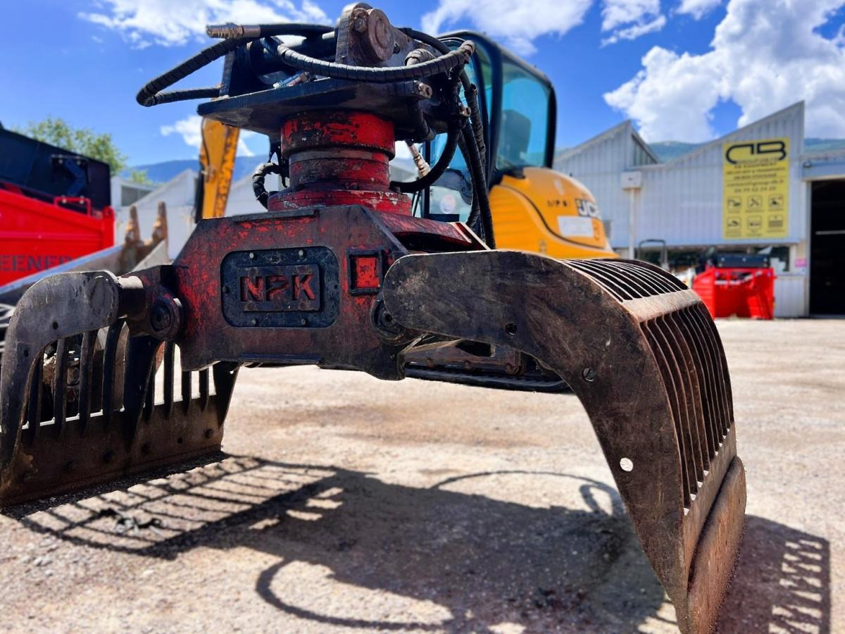 NPK DG-14 Pince de tri pour pelle de 8 à 15T - Drapák pro Stavební technika: obrázek 1 NPK DG-14 Pince de tri pour pelle de 8 à 15T - Drapák pro Stavební technika: obrázek 1