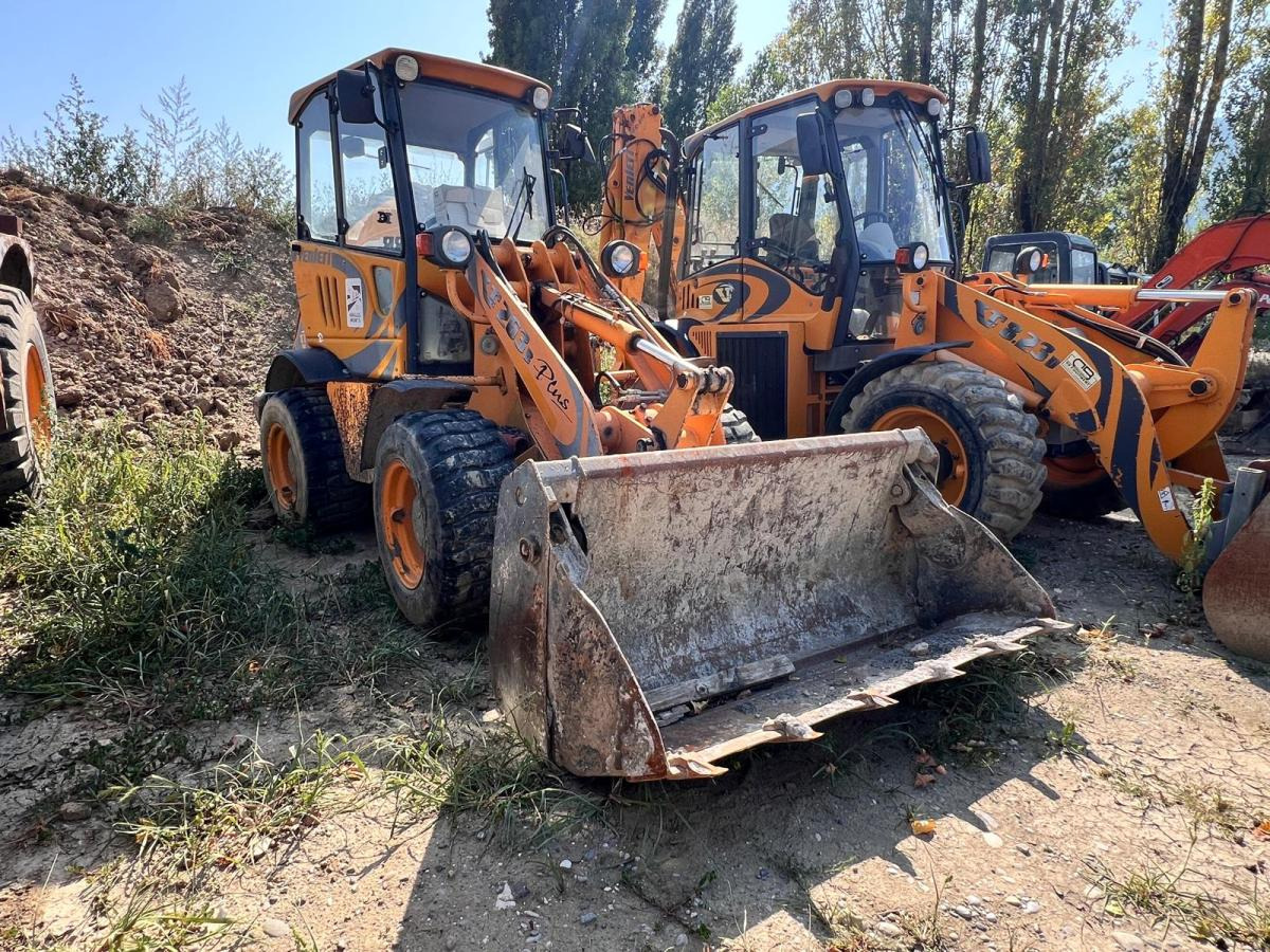 Venieri 263B PLUS CHARGEUSE SUR PNEUS - Kolový nakladač: obrázek 1 Venieri 263B PLUS CHARGEUSE SUR PNEUS - Kolový nakladač: obrázek 1