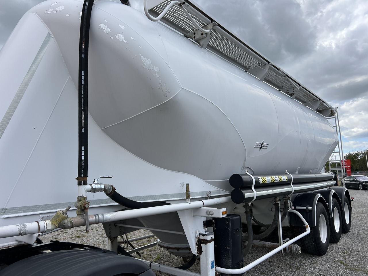 SPITZER S27DR-F010 - Silo cisterna: obrázek 3 SPITZER S27DR-F010 - Silo cisterna: obrázek 3