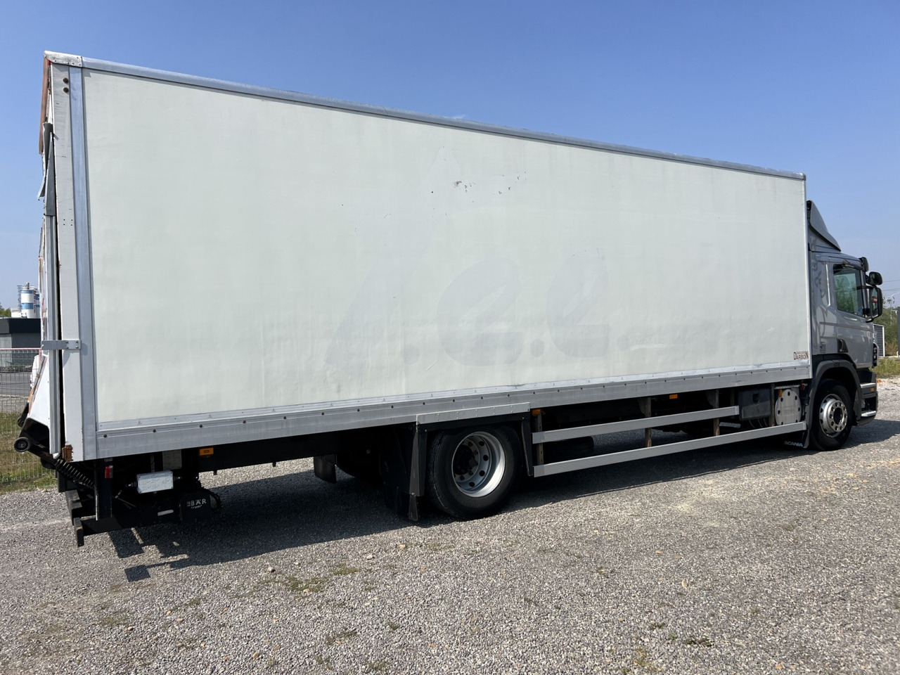 Scania P320 - Nákladní automobil valníkový/ Plošinový: obrázek 4 Scania P320 - Nákladní automobil valníkový/ Plošinový: obrázek 4