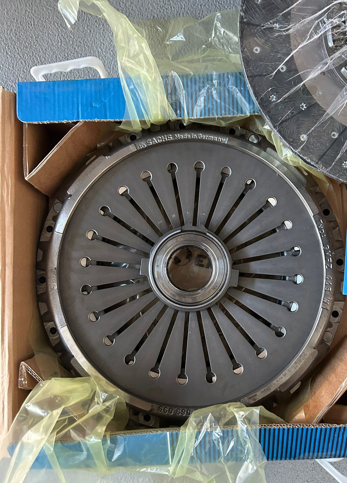 SACHS MANKAT 1-CLUTCH SET (DISC+PLATE+BEARING) - Spojka a díly pro Nákladní auto: obrázek 1 SACHS MANKAT 1-CLUTCH SET (DISC+PLATE+BEARING) - Spojka a díly pro Nákladní auto: obrázek 1