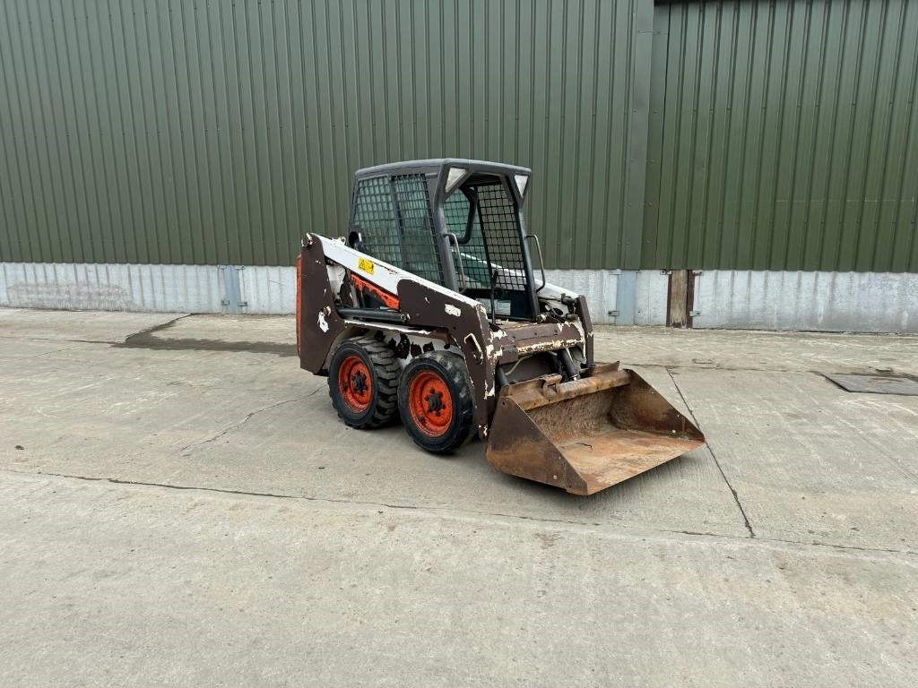 Bobcat S 100 - Smykový nakladač: obrázek 2 Bobcat S 100 - Smykový nakladač: obrázek 2