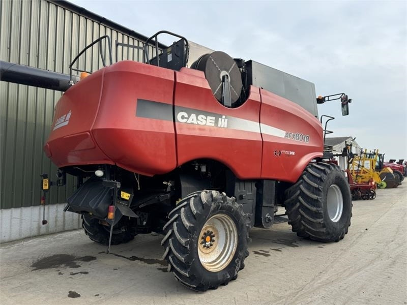 Case Axial Flow AFX 8010 c/w 30ft Header  - Příslušenství ke kombajnům: obrázek 2 Case Axial Flow AFX 8010 c/w 30ft Header  - Příslušenství ke kombajnům: obrázek 2