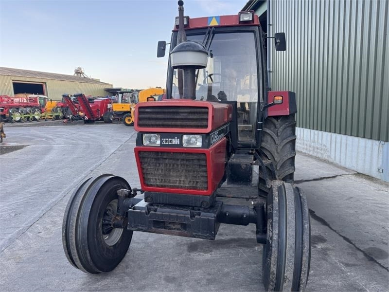 Case International 1056XL 2WD - Traktor: obrázek 5 Case International 1056XL 2WD - Traktor: obrázek 5