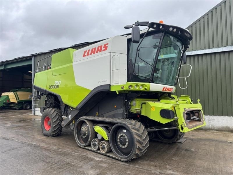 Claas Lexion 750TT APS Hybrid c/w V900 Header **Video Be - Příslušenství ke kombajnům: obrázek 3 Claas Lexion 750TT APS Hybrid c/w V900 Header **Video Be - Příslušenství ke kombajnům: obrázek 3
