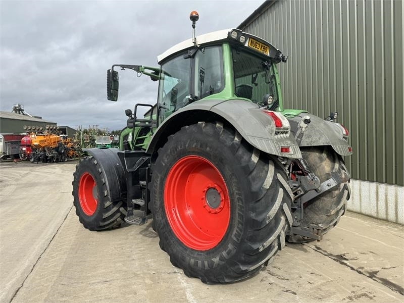 Fendt Fendt 828 ECR Vario Profi Plus **Video Below** - Traktor: obrázek 2 Fendt Fendt 828 ECR Vario Profi Plus **Video Below** - Traktor: obrázek 2