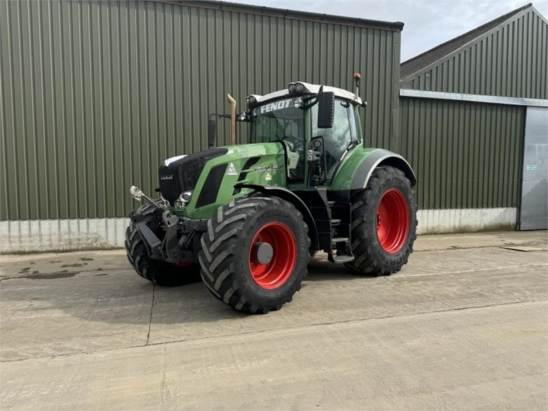 Fendt Fendt 828 ECR Vario Profi Plus **Video Below** - Traktor: obrázek 1 Fendt Fendt 828 ECR Vario Profi Plus **Video Below** - Traktor: obrázek 1
