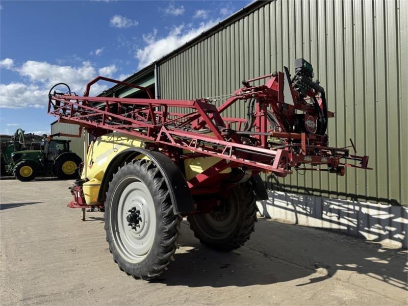 Hardi Hardi Navigator 3000 24m Trailed Sprayer - Nesený postřikovač: obrázek 2 Hardi Hardi Navigator 3000 24m Trailed Sprayer - Nesený postřikovač: obrázek 2