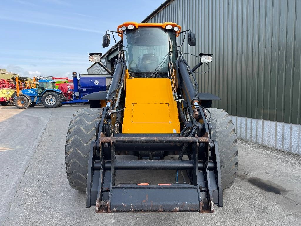 JCB 437 HT Agri - Kloubový nakladač: obrázek 5 JCB 437 HT Agri - Kloubový nakladač: obrázek 5