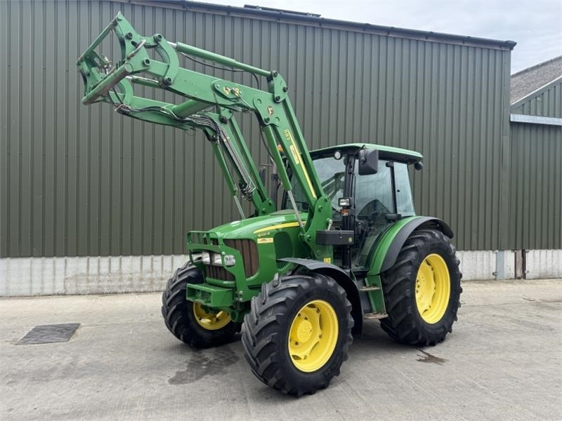 John Deere John Deere 5100R c/w 583 Loader **Low Hours** - Traktor: obrázek 1 John Deere John Deere 5100R c/w 583 Loader **Low Hours** - Traktor: obrázek 1