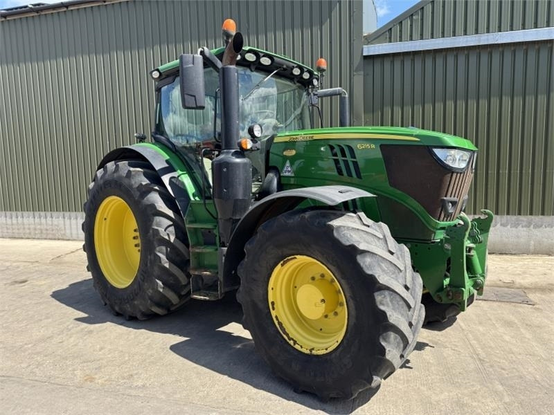 John Deere John Deere 6215R Autopower - Traktor: obrázek 3 John Deere John Deere 6215R Autopower - Traktor: obrázek 3
