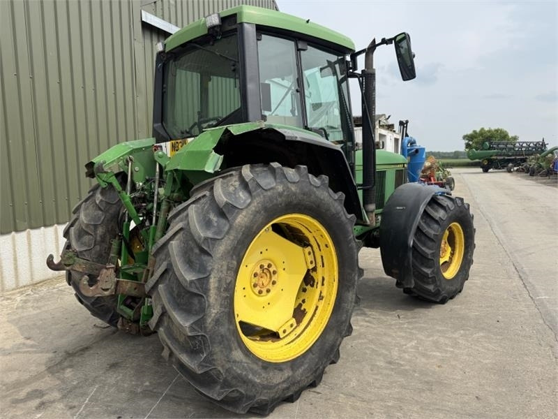 John Deere John Deere 6800 - Traktor: obrázek 4 John Deere John Deere 6800 - Traktor: obrázek 4