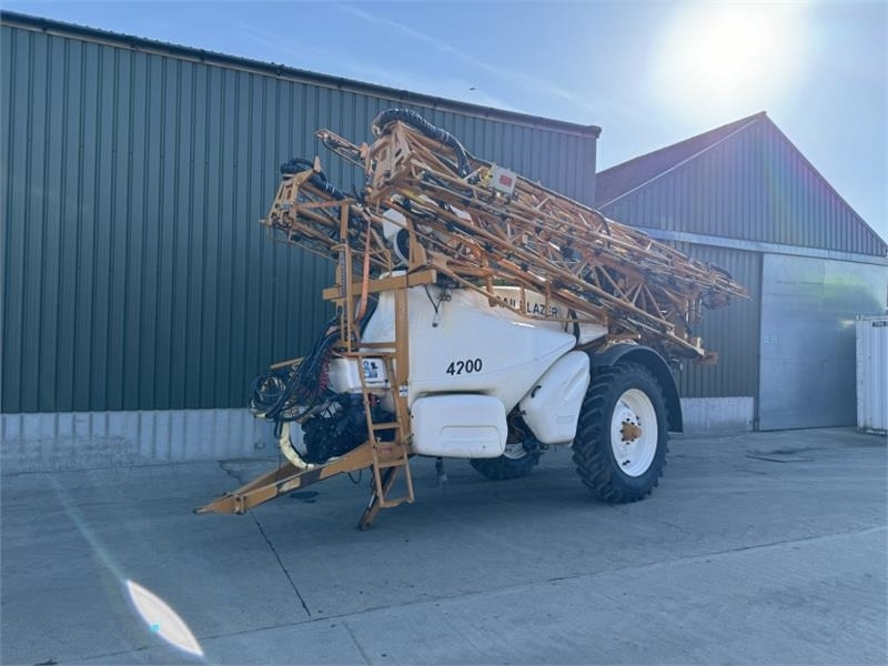 Knight Trailblazer 4200l 36m Trailed Sprayer - Nesený postřikovač: obrázek 1 Knight Trailblazer 4200l 36m Trailed Sprayer - Nesený postřikovač: obrázek 1