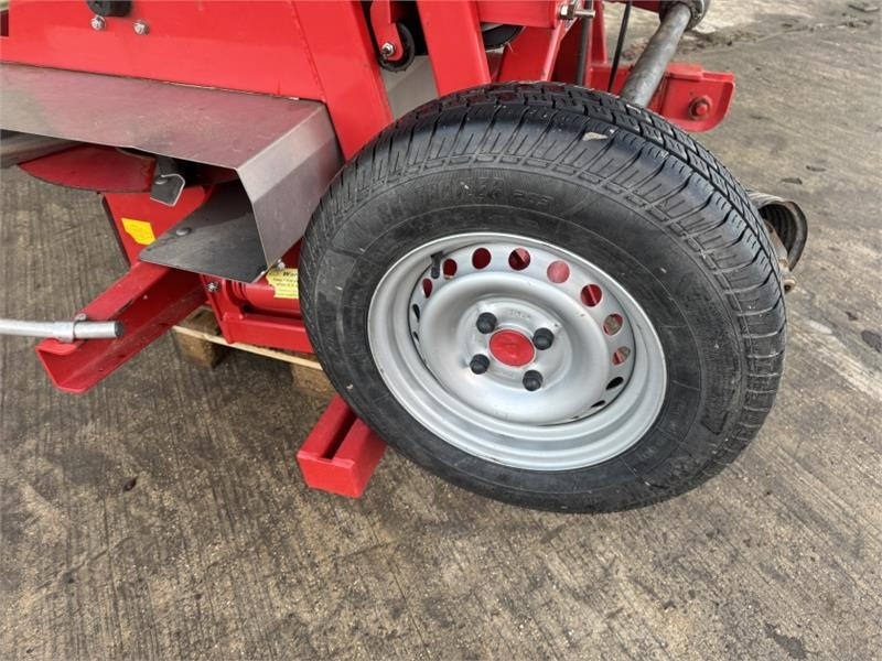 Rozmetadlo hnoje Krm F2 3000 Fert Spreader: obrázek 9