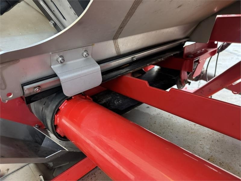 Rozmetadlo hnoje Krm F2 3000 Fert Spreader: obrázek 14