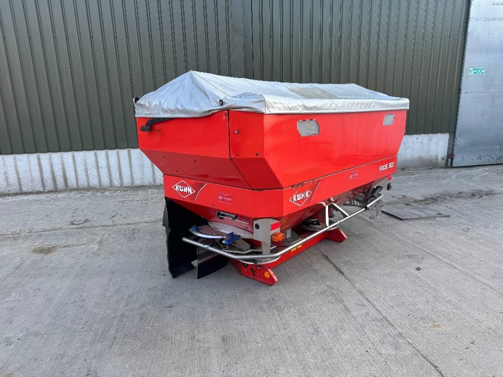 Kuhn Axis 30.1 W - Rozmetadlo hnoje: obrázek 1 Kuhn Axis 30.1 W - Rozmetadlo hnoje: obrázek 1