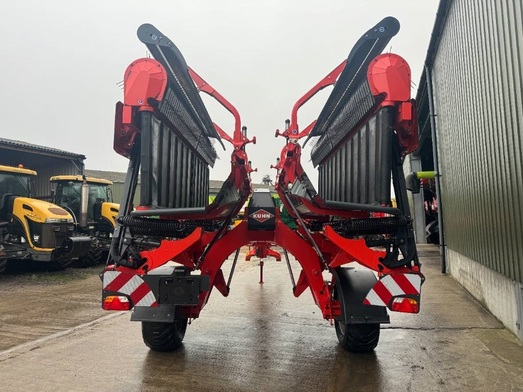 Kuhn Merge Maxx 950 - Obraceč/ Shrnovač: obrázek 4 Kuhn Merge Maxx 950 - Obraceč/ Shrnovač: obrázek 4