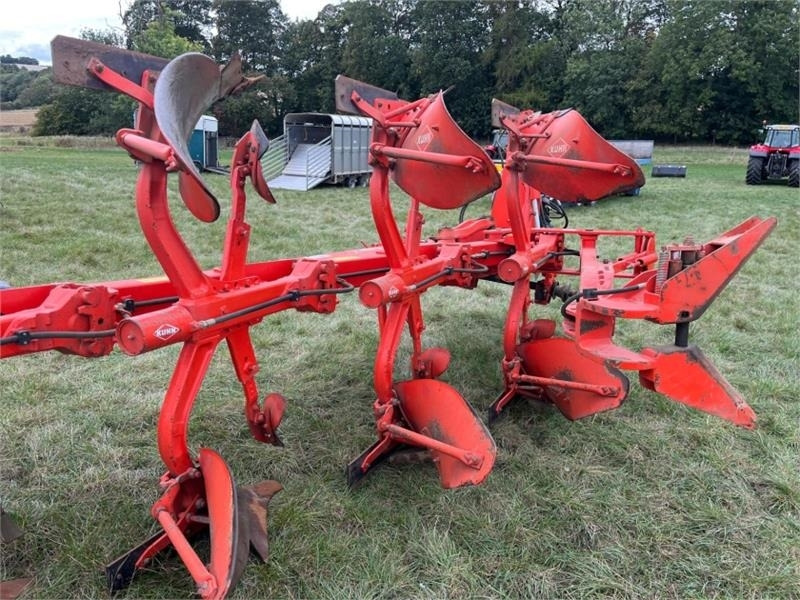 Kuhn Multi-Master 153 6 Furrow Plough - Pluh: obrázek 5 Kuhn Multi-Master 153 6 Furrow Plough - Pluh: obrázek 5