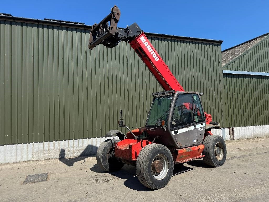 Manitou MLT 845-120 LSU Turbo - Teleskopický manipulátor: obrázek 3 Manitou MLT 845-120 LSU Turbo - Teleskopický manipulátor: obrázek 3