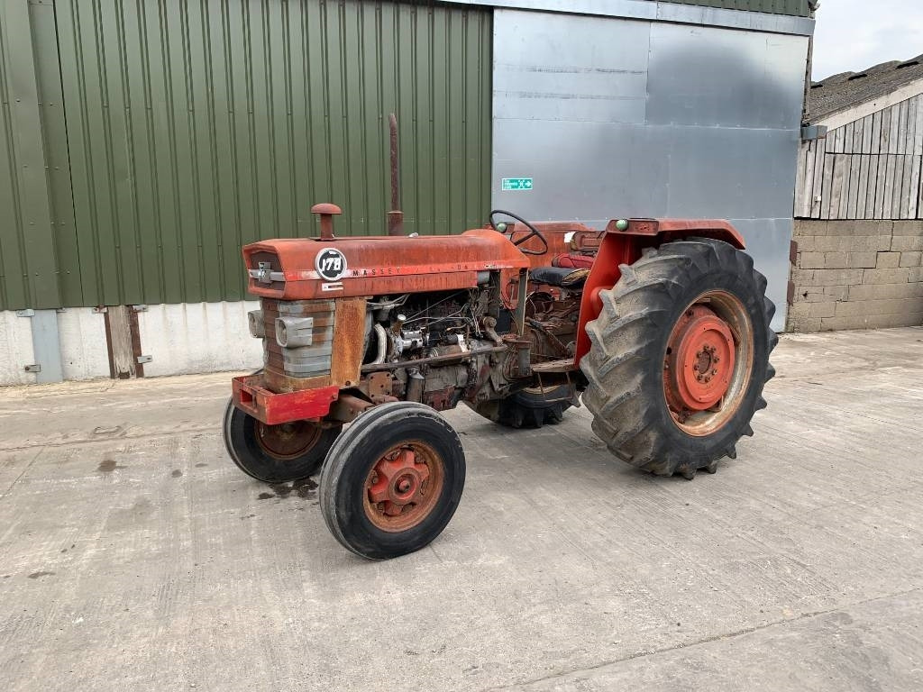 Massey Ferguson 178 - Traktor: obrázek 1 Massey Ferguson 178 - Traktor: obrázek 1