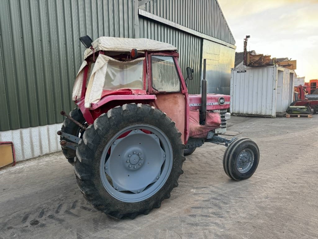 Massey Ferguson 185 - Traktor: obrázek 3 Massey Ferguson 185 - Traktor: obrázek 3