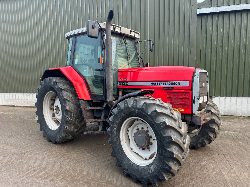 Massey Ferguson 8130 - Traktor: obrázek 2 Massey Ferguson 8130 - Traktor: obrázek 2