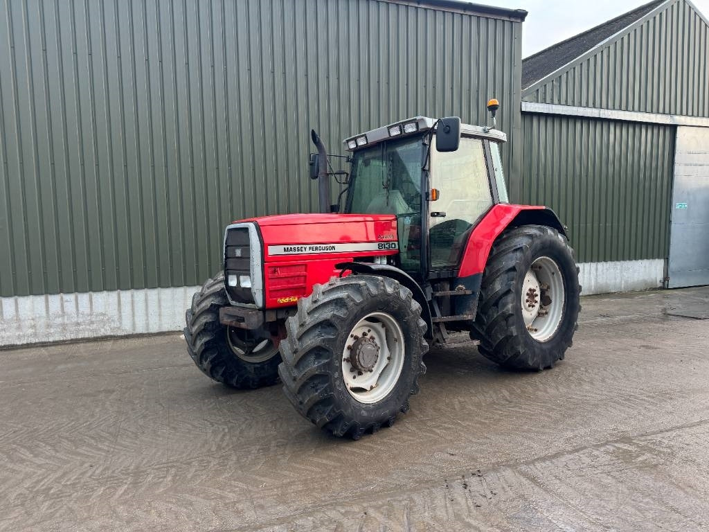 Massey Ferguson 8130 - Traktor: obrázek 1 Massey Ferguson 8130 - Traktor: obrázek 1