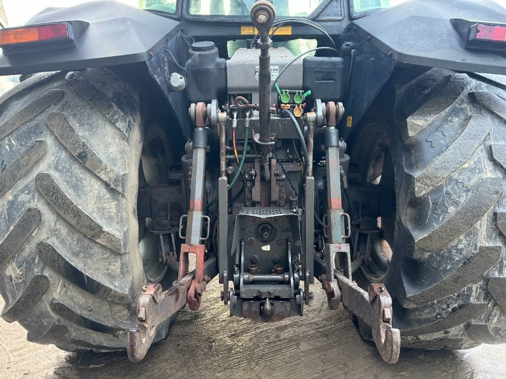 Massey Ferguson 8130 - Traktor: obrázek 5 Massey Ferguson 8130 - Traktor: obrázek 5