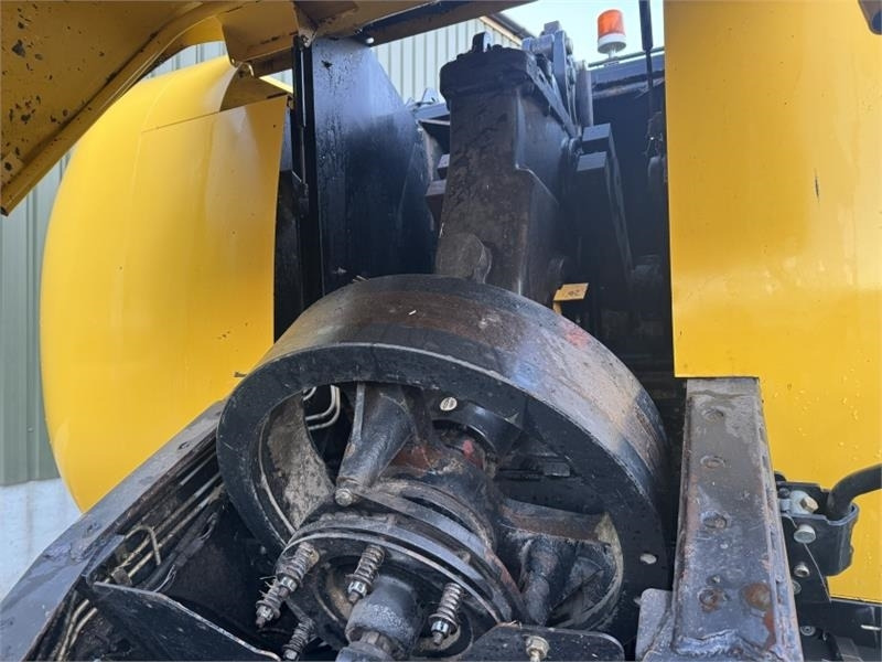 Lis na hranaté balíky New Holland BB9060 Baler: obrázek 8