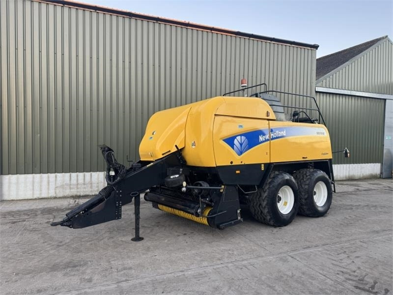 New Holland BB9060 Baler - Lis na hranaté balíky: obrázek 1 New Holland BB9060 Baler - Lis na hranaté balíky: obrázek 1