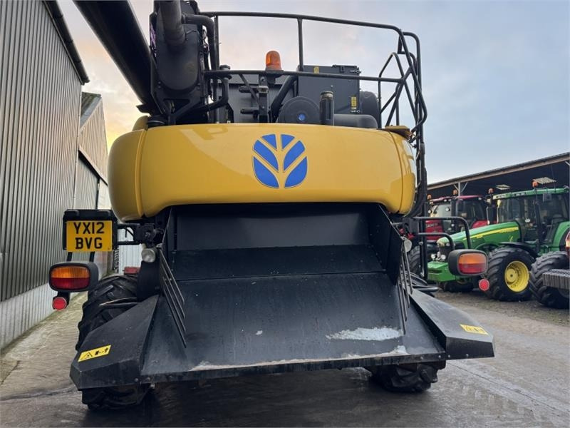 New Holland CR9080 c/w 30ft Varifeed Header - Příslušenství ke kombajnům: obrázek 5 New Holland CR9080 c/w 30ft Varifeed Header - Příslušenství ke kombajnům: obrázek 5