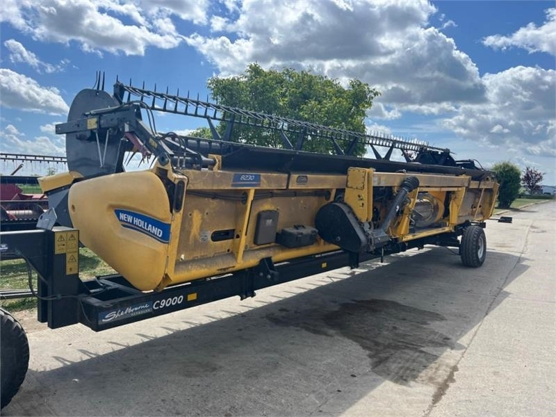 New Holland DXRN 30 Draper Header - Příslušenství ke kombajnům: obrázek 2 New Holland DXRN 30 Draper Header - Příslušenství ke kombajnům: obrázek 2