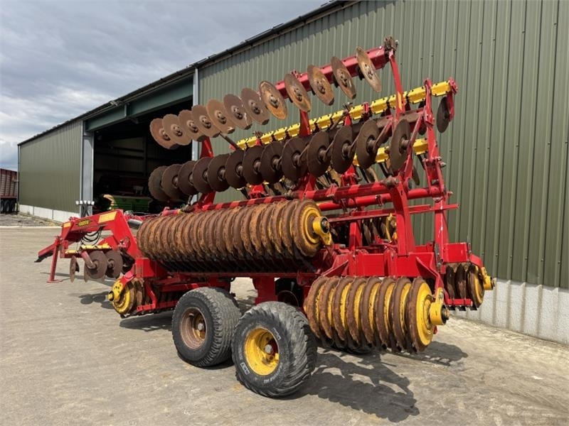 Vaderstad Carrier 820 Cultivator - Rotavátor: obrázek 2 Vaderstad Carrier 820 Cultivator - Rotavátor: obrázek 2