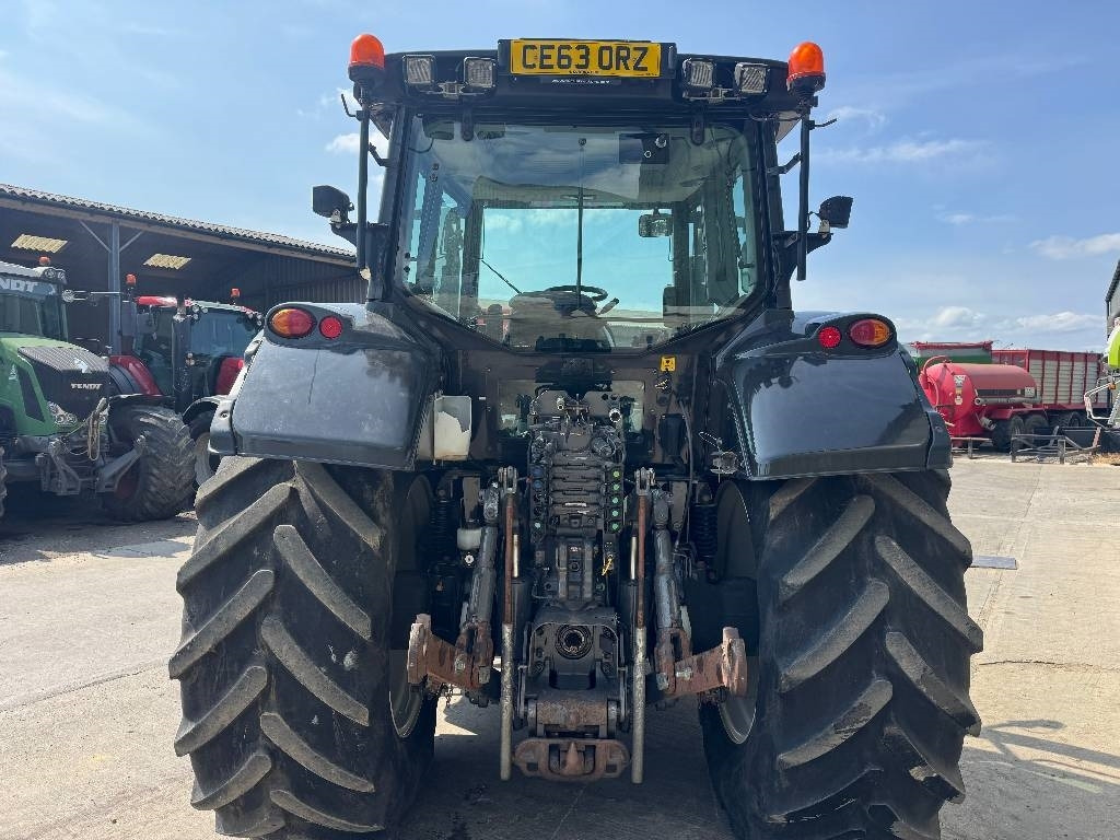 Valtra T163 Direct - Traktor: obrázek 5 Valtra T163 Direct - Traktor: obrázek 5