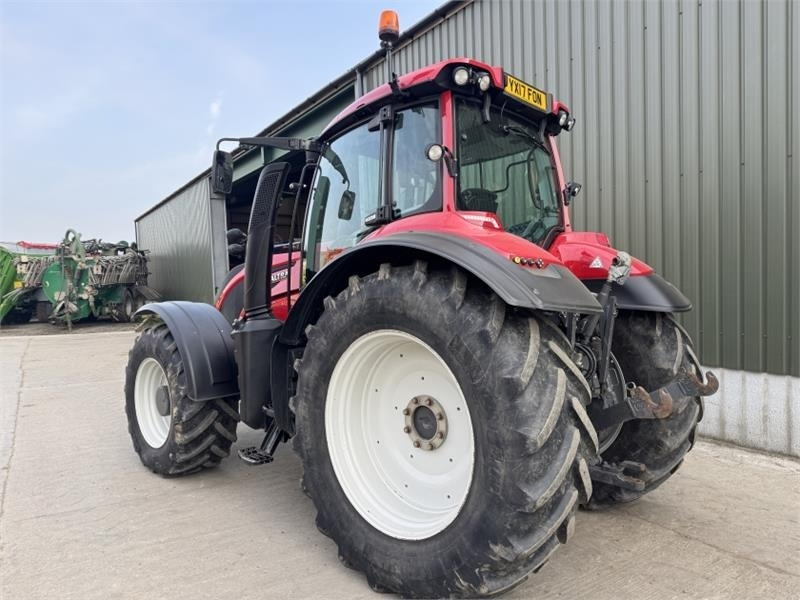 Valtra T194 Versu **55k Transmission** - Traktor: obrázek 2 Valtra T194 Versu **55k Transmission** - Traktor: obrázek 2