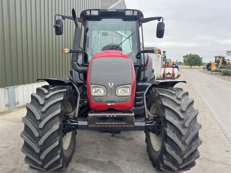 Traktor Valtra Valtra N121 Tractor: obrázek 8