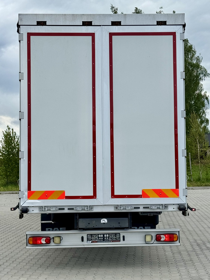 DAF CF 320 / FIRANKA / 24 EUROPALETY / SYPIALKA / AUTOMAT / KLIMA POSTOJOWA / 2017 ROK - Plachtový nákladní auto: obrázek 5 DAF CF 320 / FIRANKA / 24 EUROPALETY / SYPIALKA / AUTOMAT / KLIMA POSTOJOWA / 2017 ROK - Plachtový nákladní auto: obrázek 5